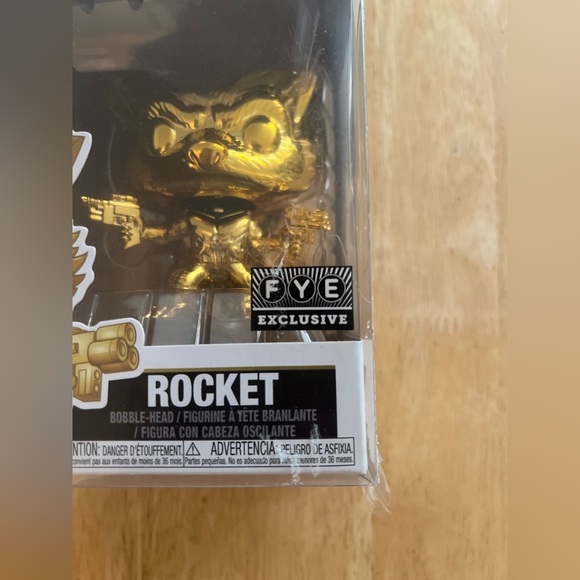 Funko Pop Guardians of the Galaxy Vol 2,Golden Rocket,Vinyl Figure,New,NWT - Picture 2 of 5